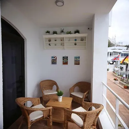 Avenida De La Cornisa 11 Appartement *
